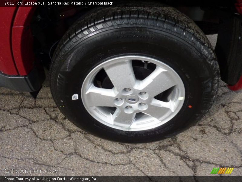 Sangria Red Metallic / Charcoal Black 2011 Ford Escape XLT