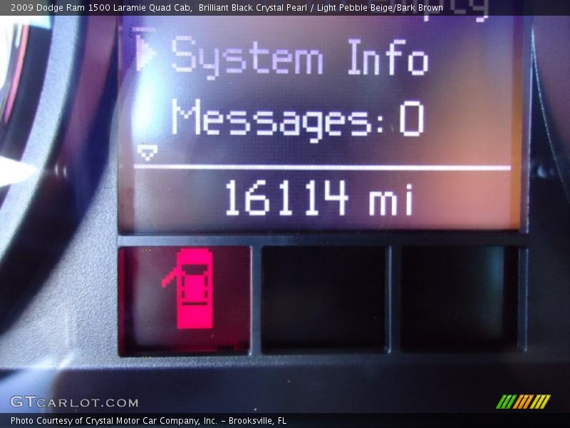 Brilliant Black Crystal Pearl / Light Pebble Beige/Bark Brown 2009 Dodge Ram 1500 Laramie Quad Cab