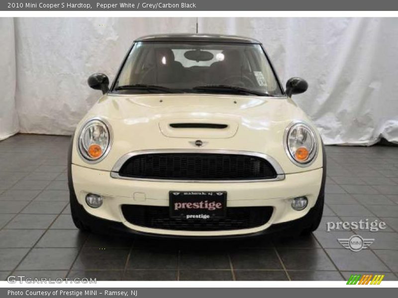Pepper White / Grey/Carbon Black 2010 Mini Cooper S Hardtop