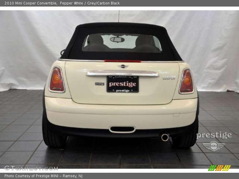 Pepper White / Grey/Carbon Black 2010 Mini Cooper Convertible