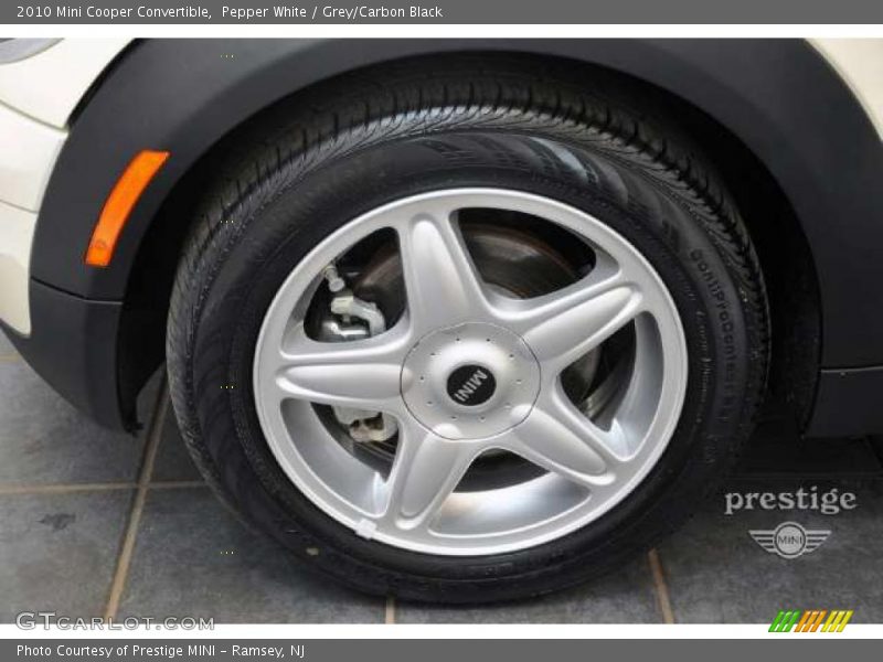 Pepper White / Grey/Carbon Black 2010 Mini Cooper Convertible