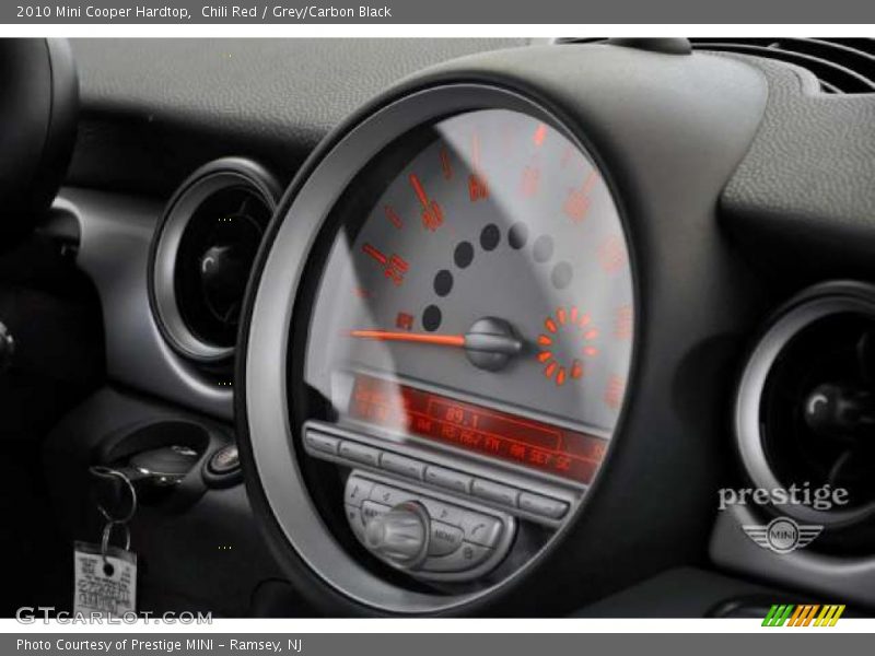 Chili Red / Grey/Carbon Black 2010 Mini Cooper Hardtop