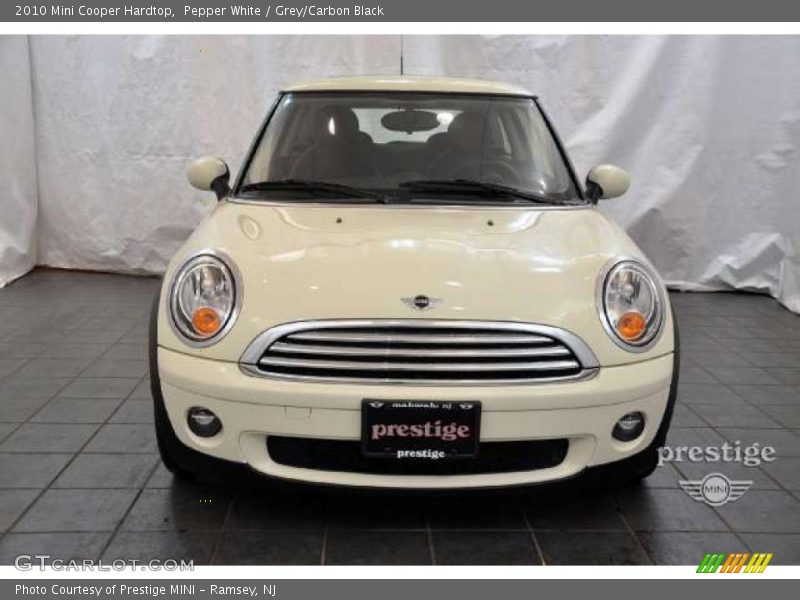 Pepper White / Grey/Carbon Black 2010 Mini Cooper Hardtop