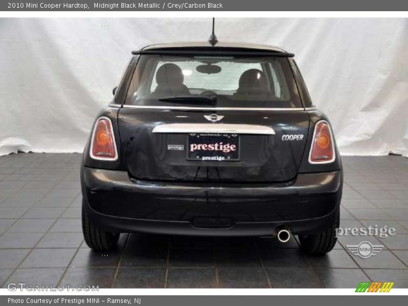 Midnight Black Metallic / Grey/Carbon Black 2010 Mini Cooper Hardtop