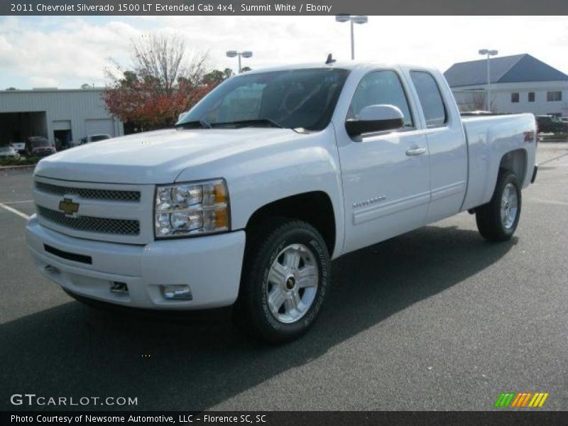 Summit White / Ebony 2011 Chevrolet Silverado 1500 LT Extended Cab 4x4