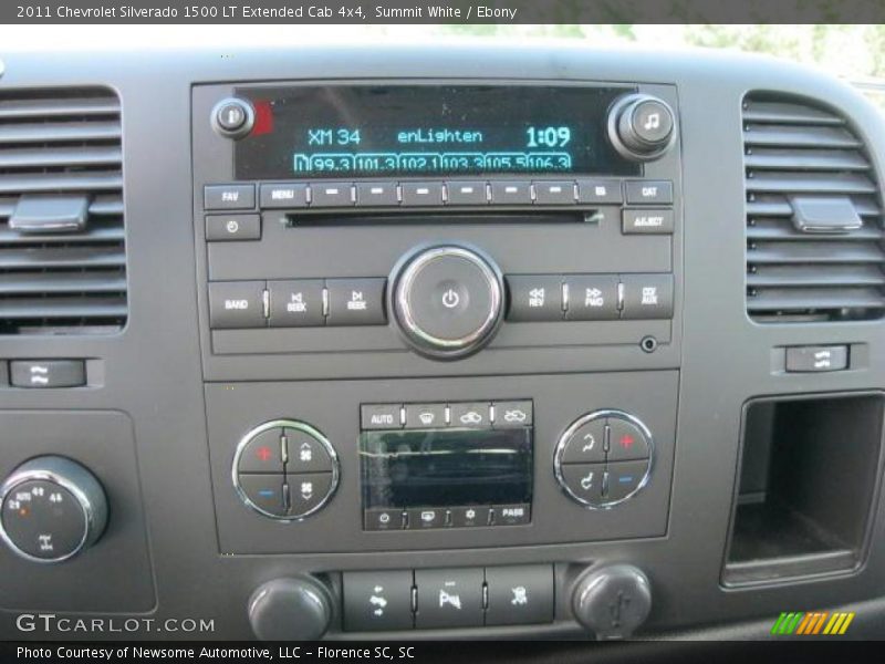 Summit White / Ebony 2011 Chevrolet Silverado 1500 LT Extended Cab 4x4