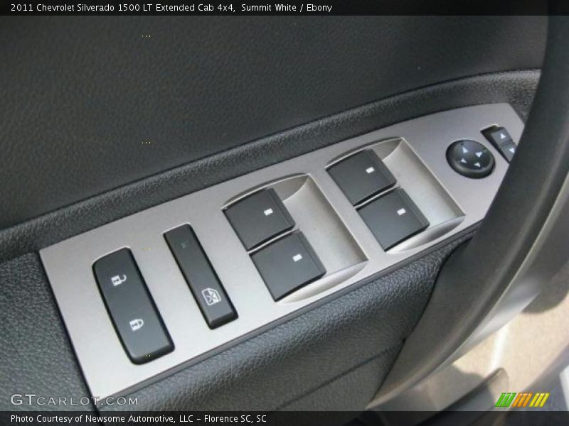 Summit White / Ebony 2011 Chevrolet Silverado 1500 LT Extended Cab 4x4