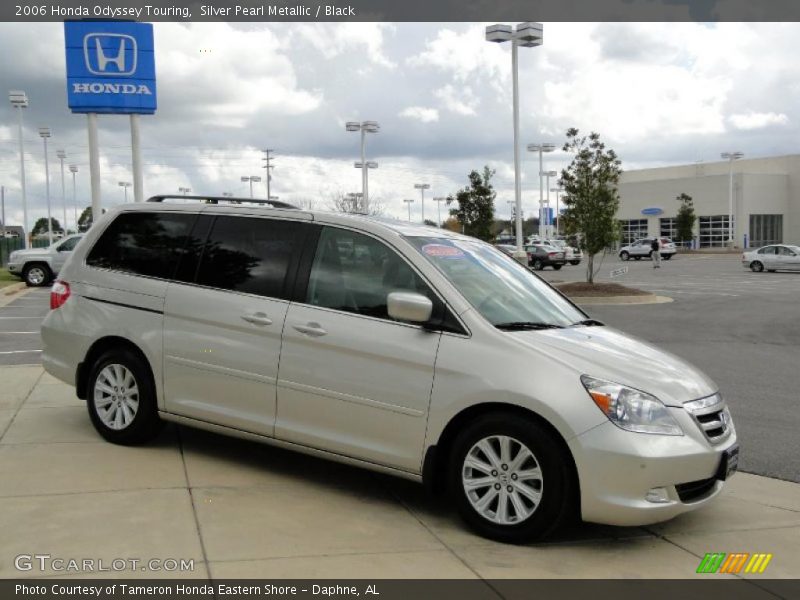 Silver Pearl Metallic / Black 2006 Honda Odyssey Touring