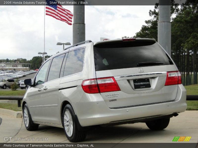 Silver Pearl Metallic / Black 2006 Honda Odyssey Touring