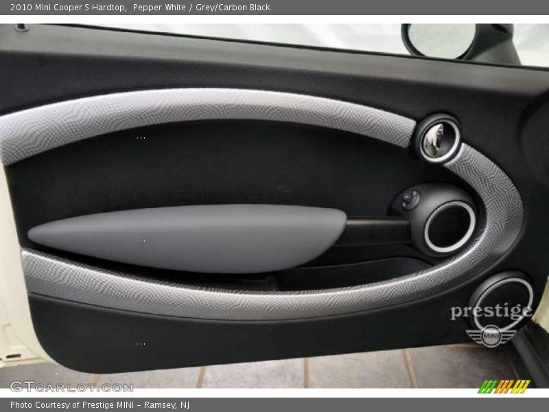 Pepper White / Grey/Carbon Black 2010 Mini Cooper S Hardtop