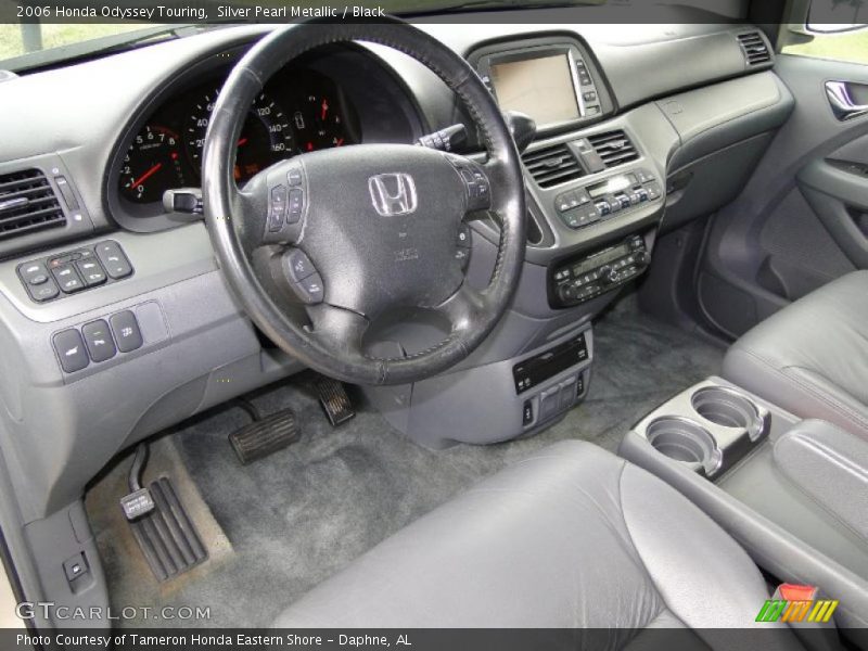 Silver Pearl Metallic / Black 2006 Honda Odyssey Touring