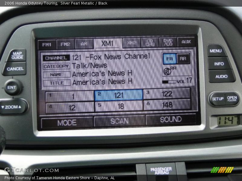 Silver Pearl Metallic / Black 2006 Honda Odyssey Touring