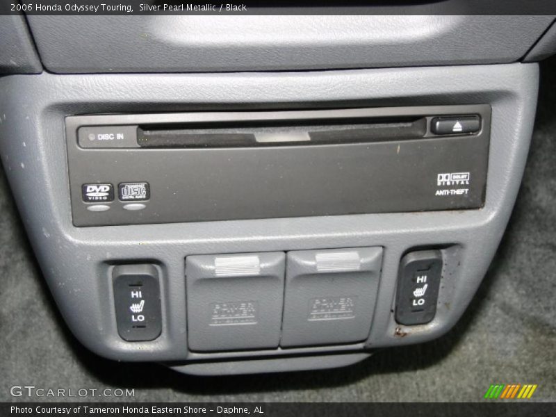 Silver Pearl Metallic / Black 2006 Honda Odyssey Touring