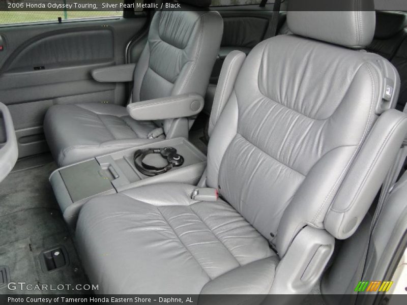 Silver Pearl Metallic / Black 2006 Honda Odyssey Touring