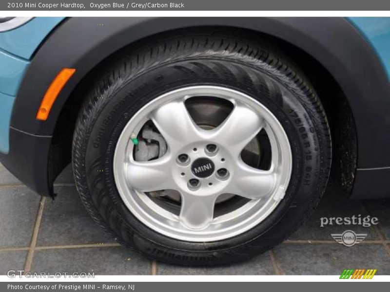 Oxygen Blue / Grey/Carbon Black 2010 Mini Cooper Hardtop