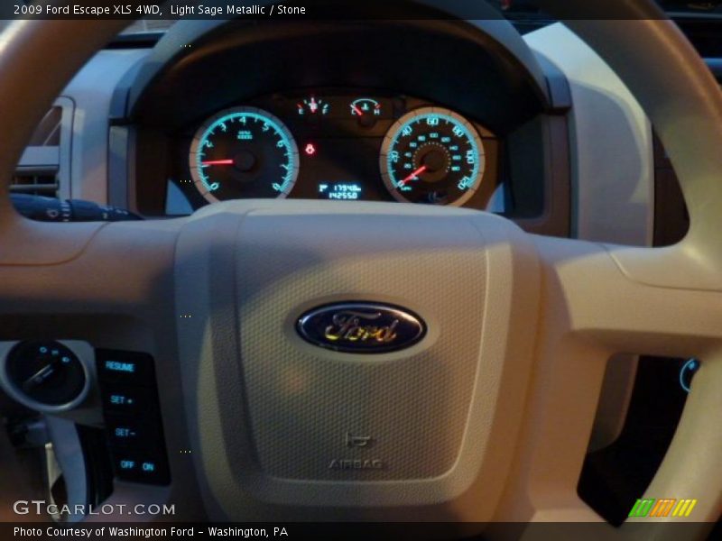 Light Sage Metallic / Stone 2009 Ford Escape XLS 4WD