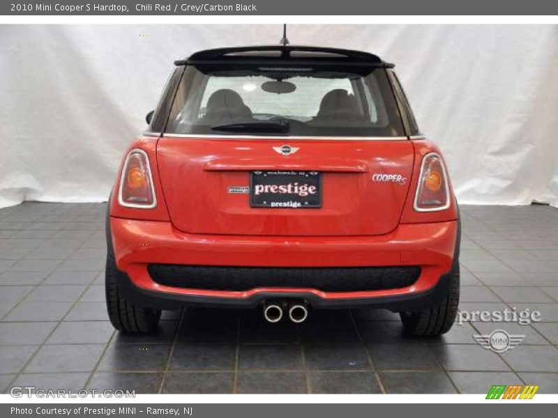 Chili Red / Grey/Carbon Black 2010 Mini Cooper S Hardtop