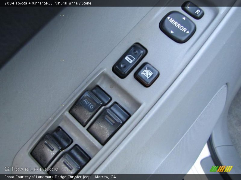 Natural White / Stone 2004 Toyota 4Runner SR5