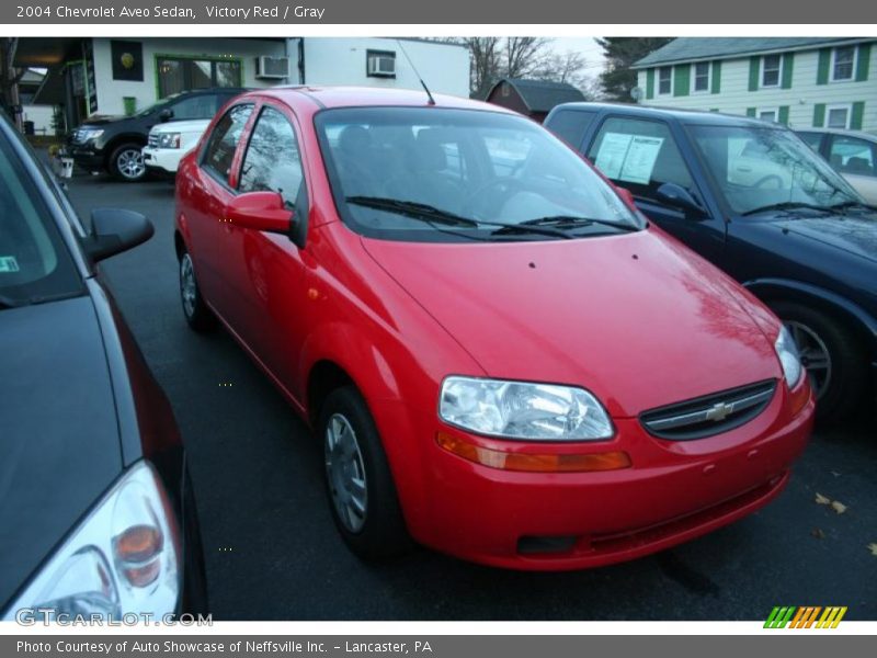 Victory Red / Gray 2004 Chevrolet Aveo Sedan