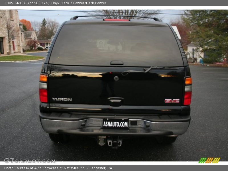 Onyx Black / Pewter/Dark Pewter 2005 GMC Yukon SLT 4x4