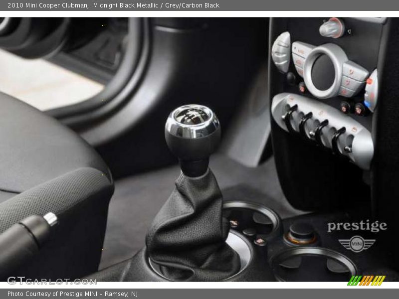 Midnight Black Metallic / Grey/Carbon Black 2010 Mini Cooper Clubman