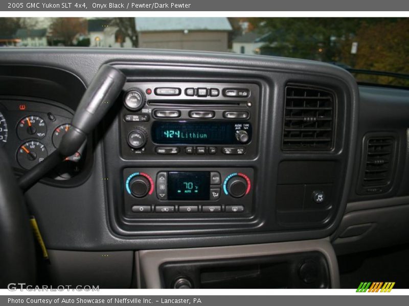 Onyx Black / Pewter/Dark Pewter 2005 GMC Yukon SLT 4x4