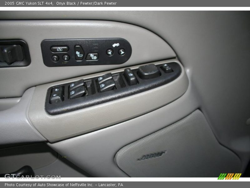 Onyx Black / Pewter/Dark Pewter 2005 GMC Yukon SLT 4x4
