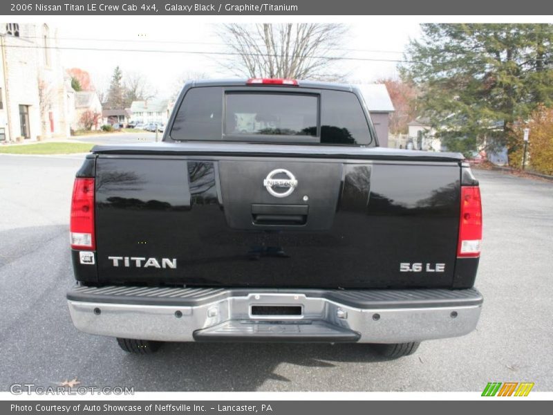 Galaxy Black / Graphite/Titanium 2006 Nissan Titan LE Crew Cab 4x4