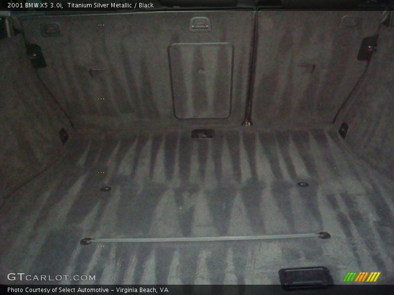 Titanium Silver Metallic / Black 2001 BMW X5 3.0i