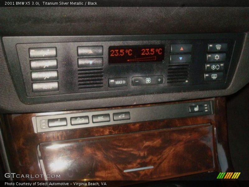 Titanium Silver Metallic / Black 2001 BMW X5 3.0i