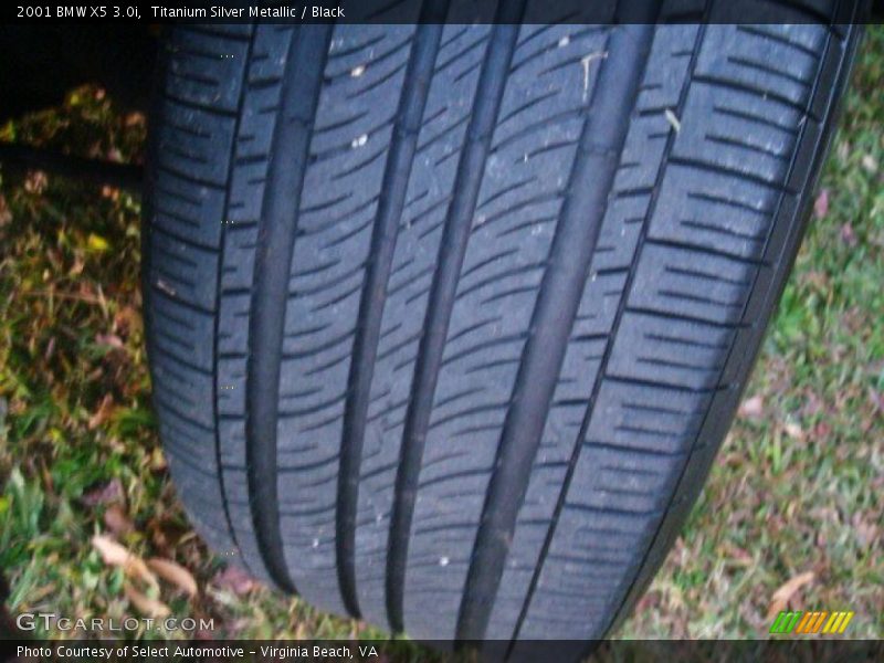 Titanium Silver Metallic / Black 2001 BMW X5 3.0i