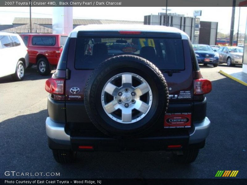 Black Cherry Pearl / Dark Charcoal 2007 Toyota FJ Cruiser 4WD