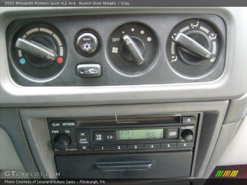 Munich Silver Metallic / Gray 2003 Mitsubishi Montero Sport XLS 4x4
