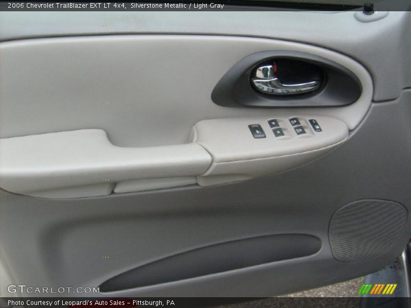 Silverstone Metallic / Light Gray 2006 Chevrolet TrailBlazer EXT LT 4x4
