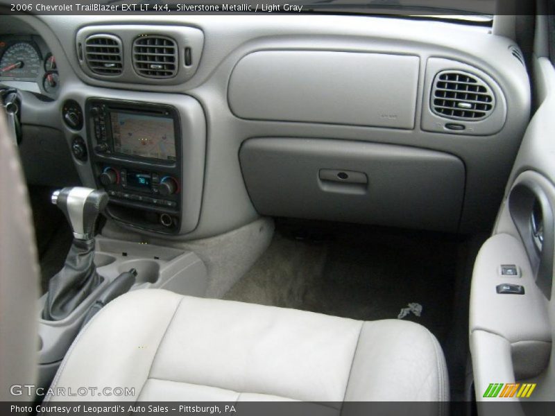 Silverstone Metallic / Light Gray 2006 Chevrolet TrailBlazer EXT LT 4x4