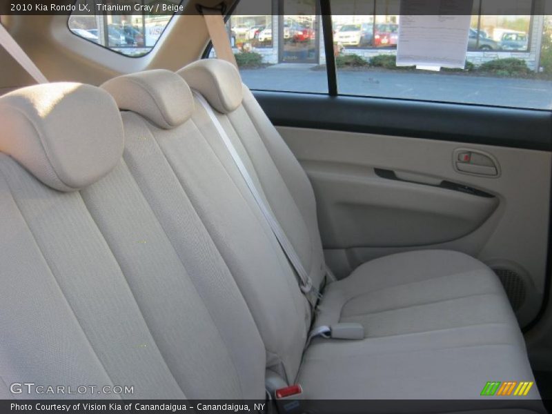 Titanium Gray / Beige 2010 Kia Rondo LX