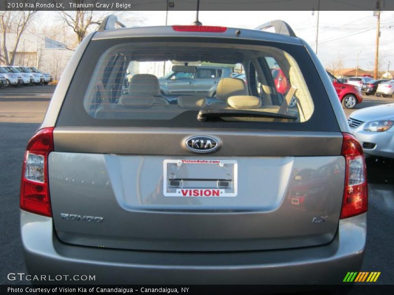 Titanium Gray / Beige 2010 Kia Rondo LX