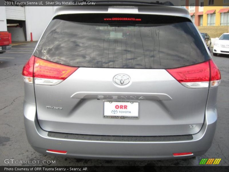 Silver Sky Metallic / Light Gray 2011 Toyota Sienna LE