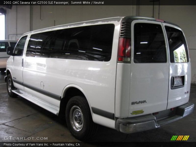 Summit White / Neutral 2002 GMC Savana Van G2500 SLE Passenger