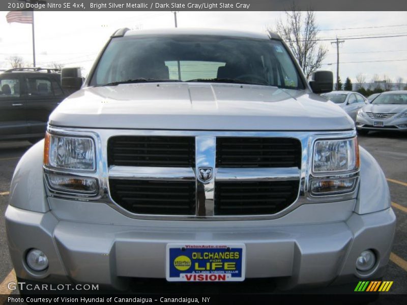 Bright Silver Metallic / Dark Slate Gray/Light Slate Gray 2010 Dodge Nitro SE 4x4