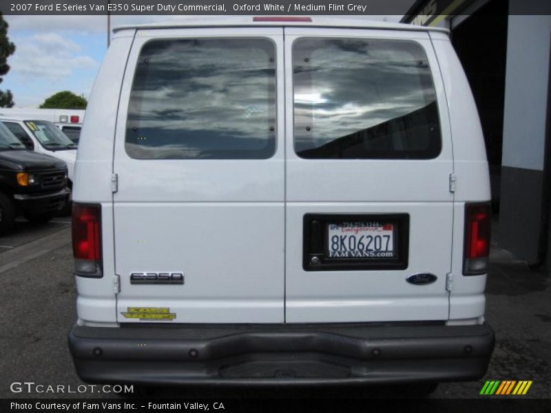Oxford White / Medium Flint Grey 2007 Ford E Series Van E350 Super Duty Commercial