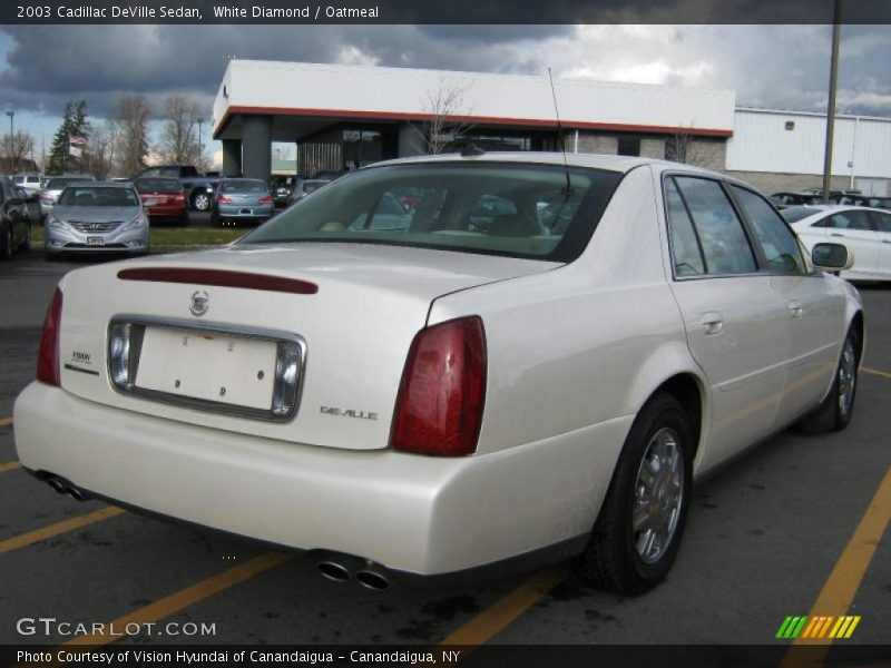 White Diamond / Oatmeal 2003 Cadillac DeVille Sedan