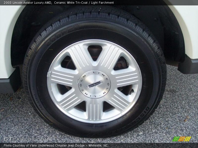 Ceramic White Tri-Coat / Light Parchment 2003 Lincoln Aviator Luxury AWD