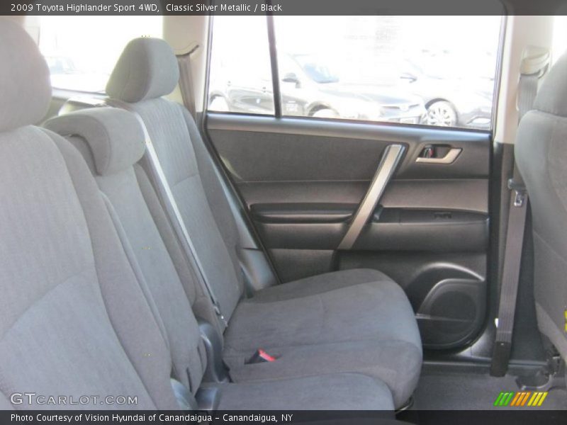 Classic Silver Metallic / Black 2009 Toyota Highlander Sport 4WD