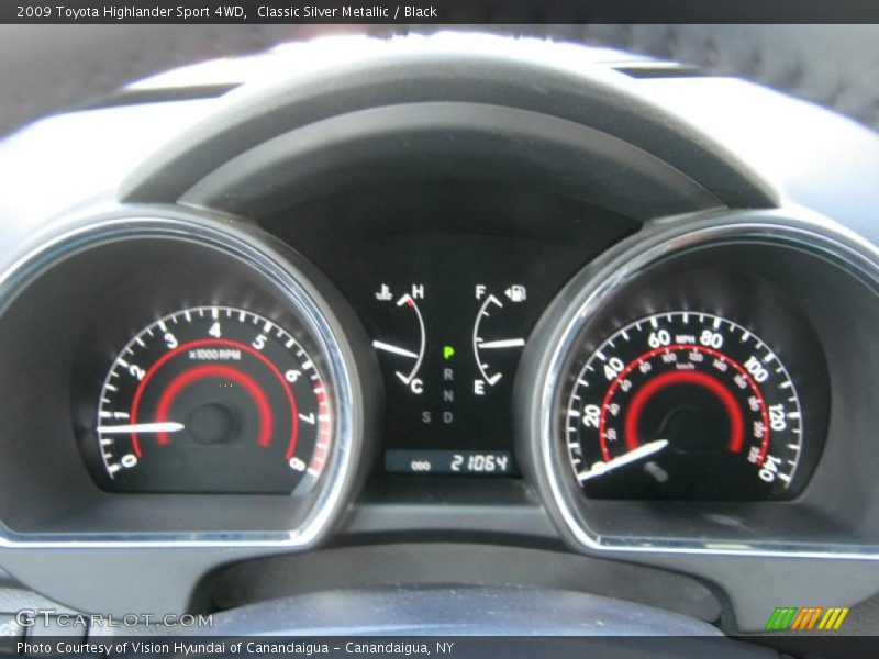 Classic Silver Metallic / Black 2009 Toyota Highlander Sport 4WD