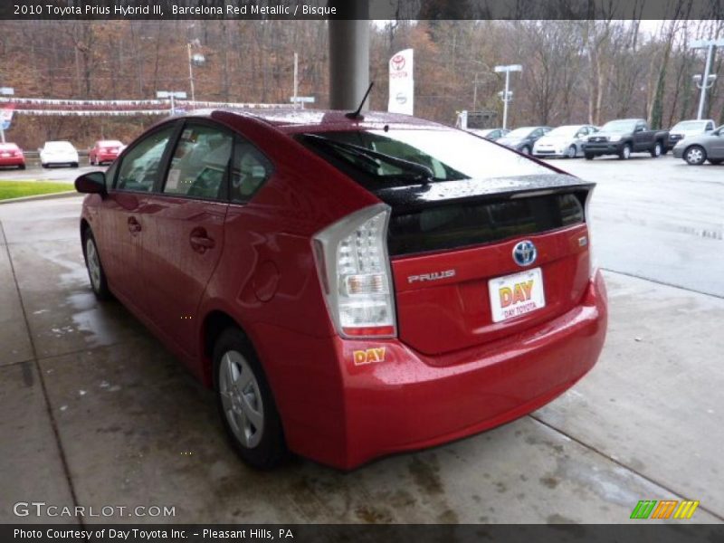 Barcelona Red Metallic / Bisque 2010 Toyota Prius Hybrid III