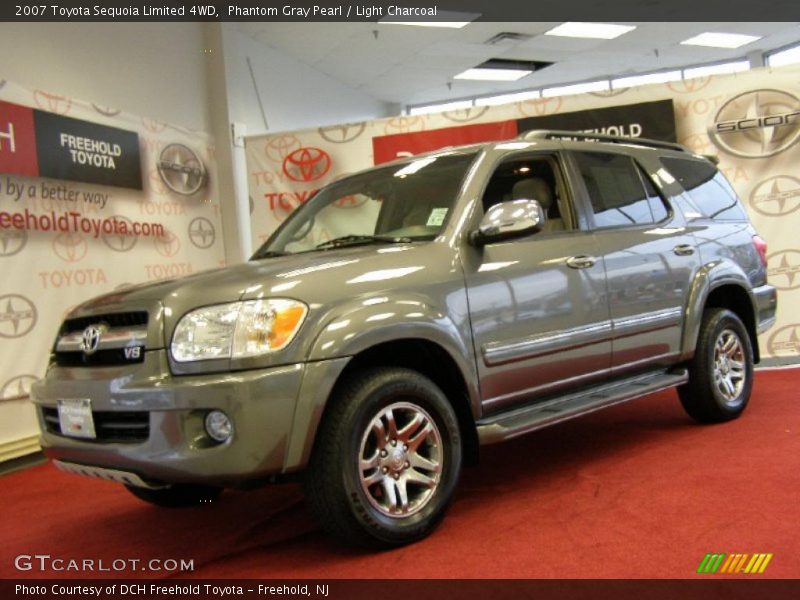 Phantom Gray Pearl / Light Charcoal 2007 Toyota Sequoia Limited 4WD