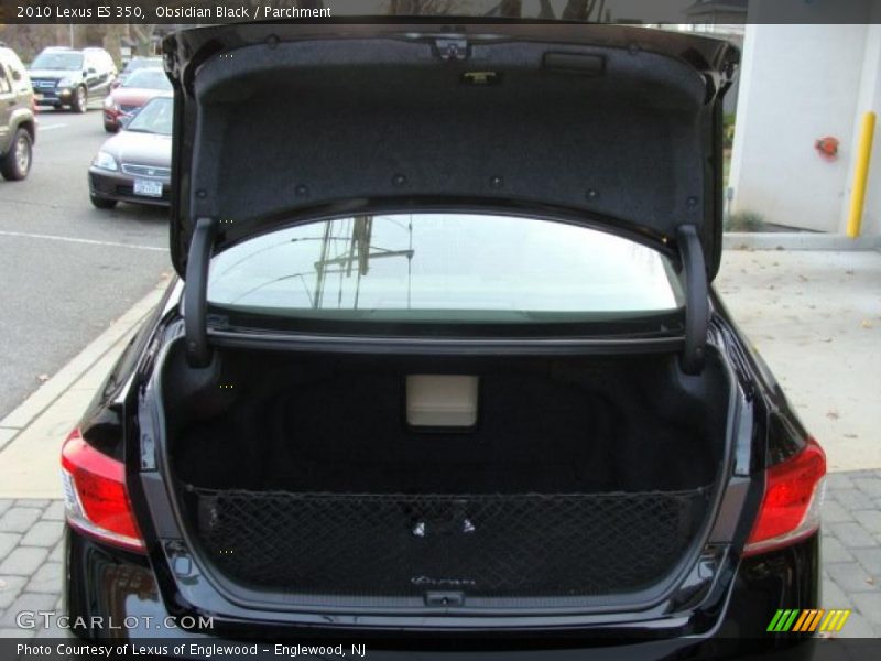  2010 ES 350 Trunk