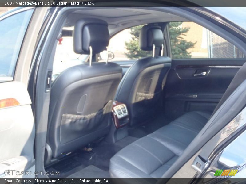 Black / Black 2007 Mercedes-Benz S 550 Sedan