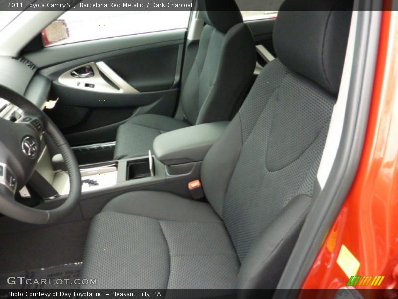 Barcelona Red Metallic / Dark Charcoal 2011 Toyota Camry SE